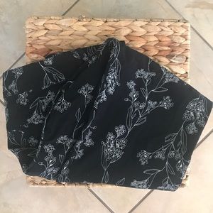 Old Navy Pixie Pants